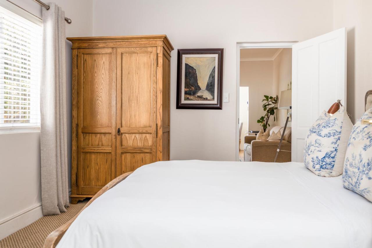 Petit Ermitage Bed & Breakfast Franschhoek Dış mekan fotoğraf