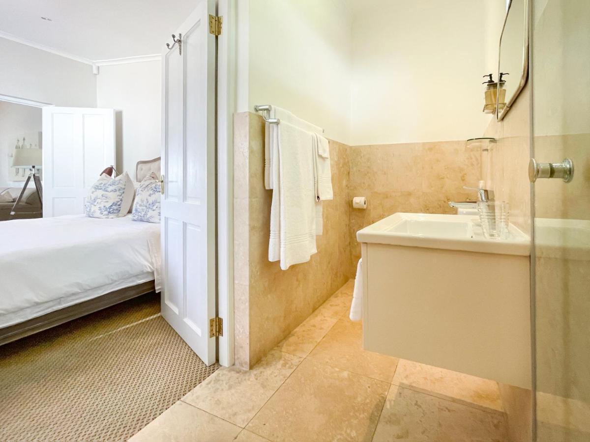 Petit Ermitage Bed & Breakfast Franschhoek Dış mekan fotoğraf